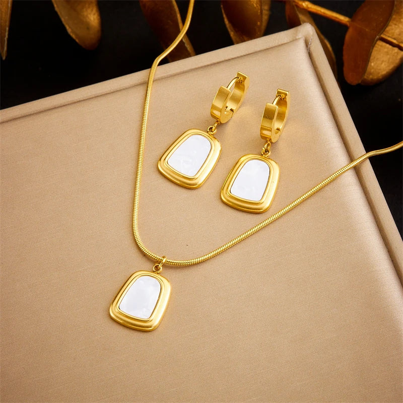 DIEYURO 316L Acier Inoxydable Noir Blanc Géométrique Collier Bracelets Boucles D'oreilles Pour Femmes Nouvel Ensemble De Bijoux Tendance Cadeau De Mariage