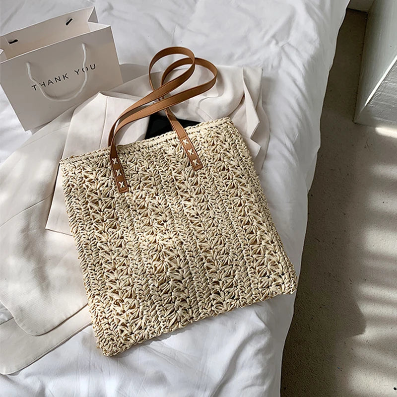 Sac de plage carré creux en paille tissé à la main Sac à bandoulière