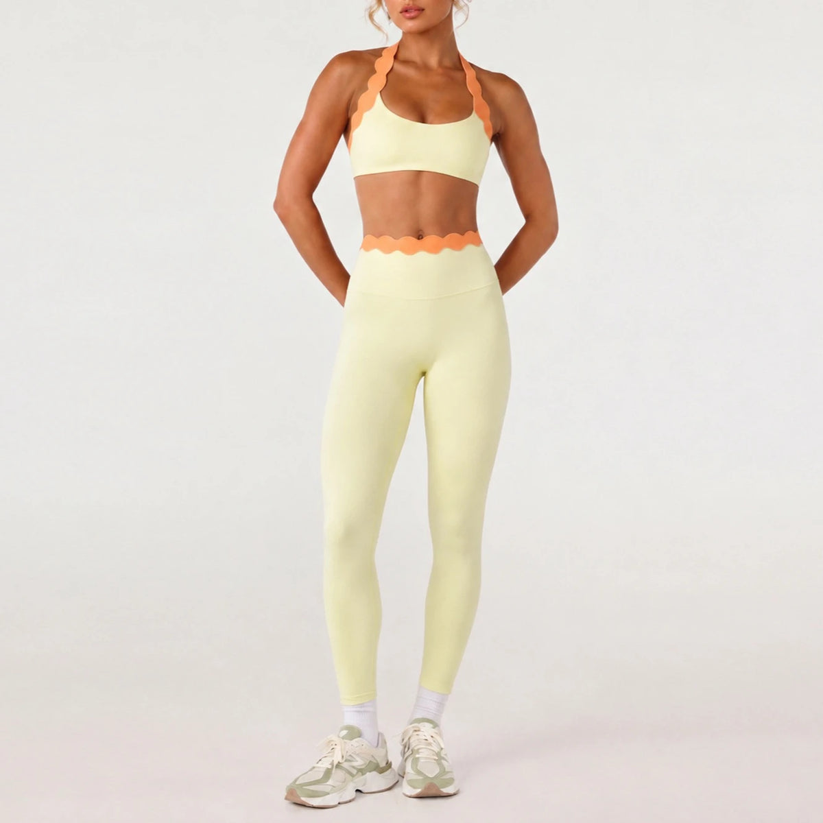 Women 2 Piece Yoga Set Contrast Scalloped Trim Halter Sports Bra Criss‑Cross Back High Waist Leggings Workout Clothes Gym Set
