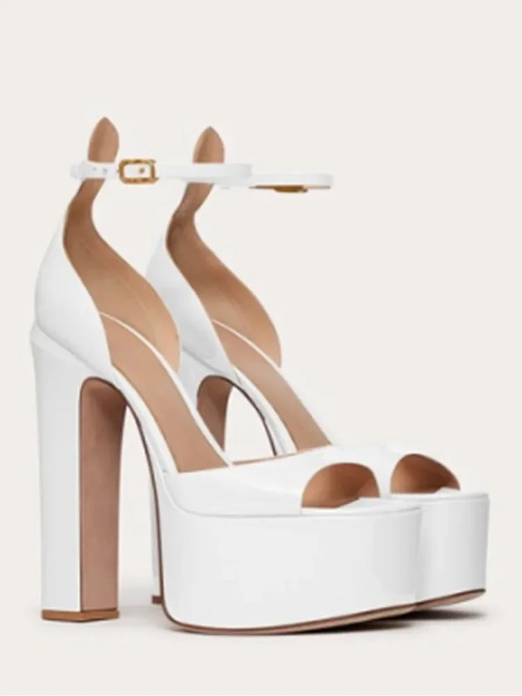 Sandales d'été neuves pour femmes, à talons hauts épais et bouche de poisson, plateforme imperméable à semelles épaisses, chaussures sexy pour les fêtes et mariages