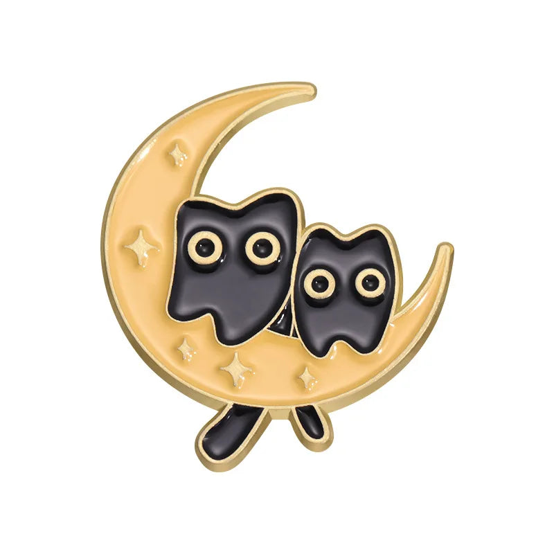 Cute Black White Cats Enamel Pins Certified Cat Lady Cartoon Kitty Claw Animal Brooch Lapel Badge Fashion Friends Jewelry Gifts
