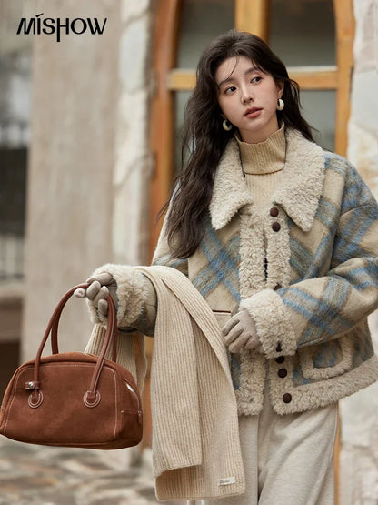 MISHOW Splicing Fleece Short Coat Women 2024 Winter Vintage French Plaid Tweed Thickened Warm Turn Down Collar Jacket MXD55W0574