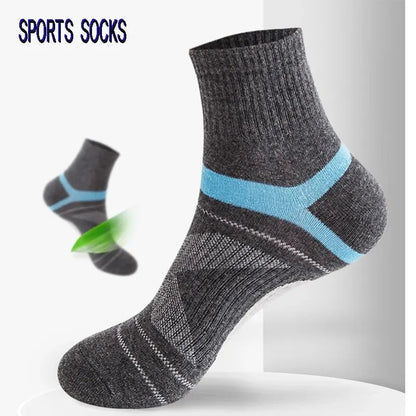 3 Paires de Chaussettes Homme Randonnée Noires Sport Basketball Décontractées Douces Course Été Absorption Transpiration Respirantes Chaussettes Homme Cadeaux