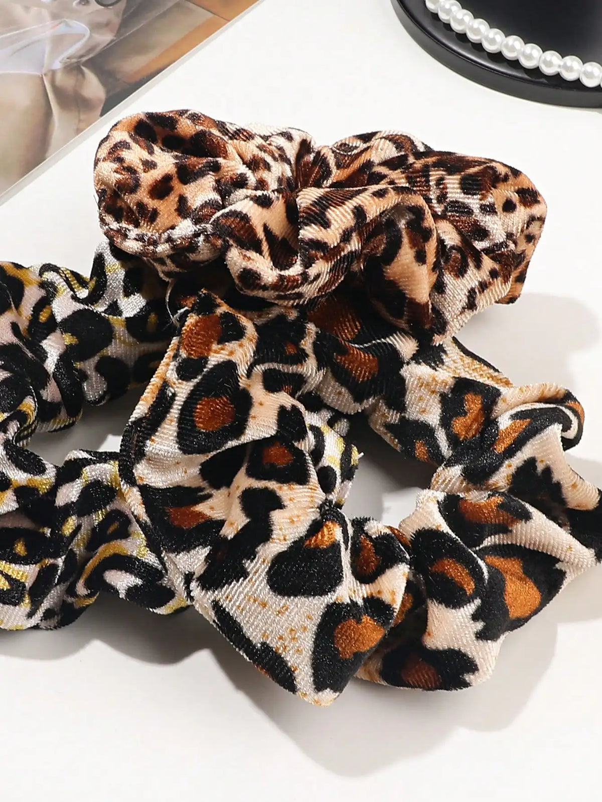 3/6/12PCS Leopard Velvet and Silk Satin Scrunchies Hair Ties Hair Elastics Bands Ponytail Holder Hair Accessories for Women Girl