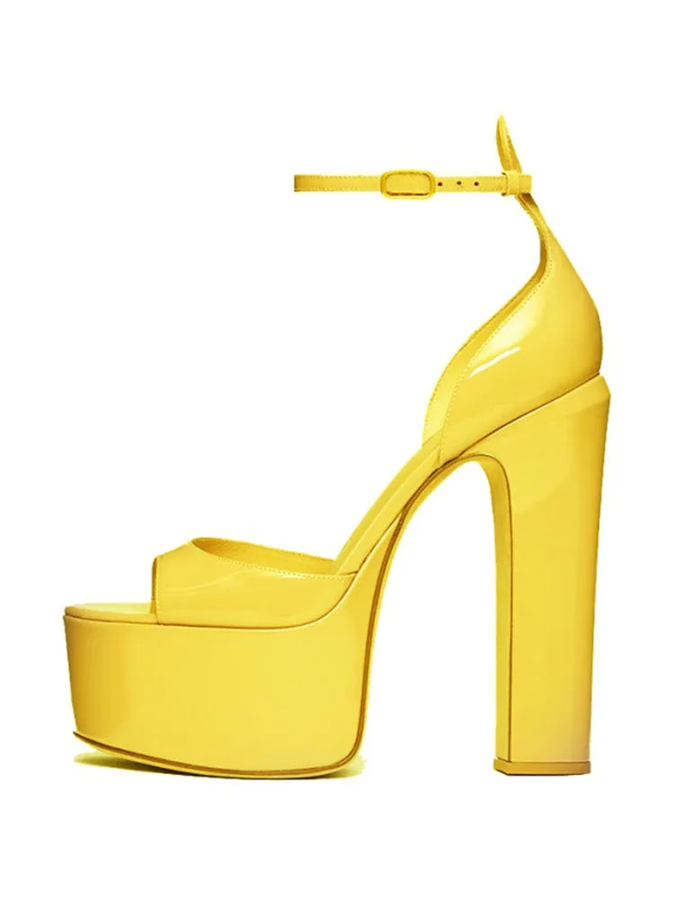 Sandales d'été neuves pour femmes, à talons hauts épais et bouche de poisson, plateforme imperméable à semelles épaisses, chaussures sexy pour les fêtes et mariages