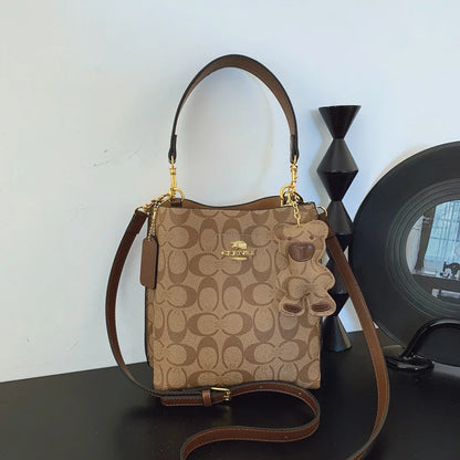 Fashionable style, elegant and luxurious handbag in the shape of a bucket, versatile and suitable for all occasions, single-shou