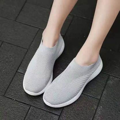 Women Sneaker Summer Elastic Force Mesh Breathable Flat Ladies Slip on Casual Sports Shoes Comfortable Vulcanize Shoes