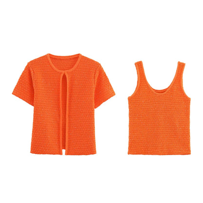 Vêtements féminins 2025 Nouveau style mode européenne et américaine, haut en tricot simple avec décoration de perles, gilet en tricot