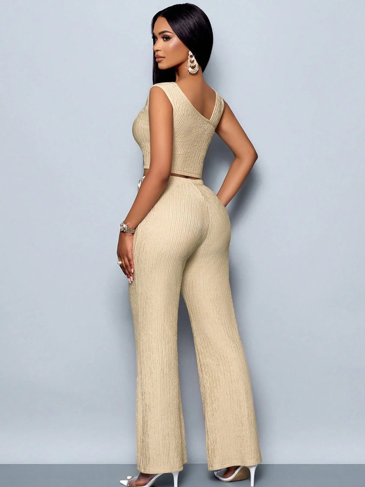 Women's 2-Piece Casual Set: Stylish Sleeveless Cropped Top with Metal Buckle Detail and Long, Loose Wide-Leg Pants