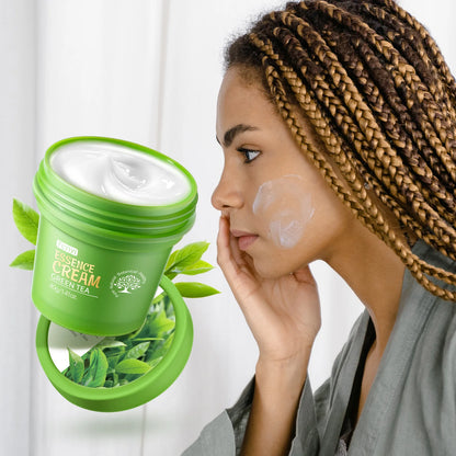 Kit de produits pour le visage Sakura / Crème visage au thé vert Crème nourrissante pour la peau Sérum visage Crème lissante pour les yeux Soin coréen