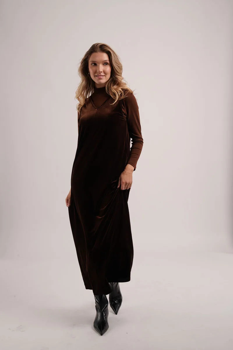 AS AW26 Velvet jumper dress with side pockets + Jersey basic mockneck