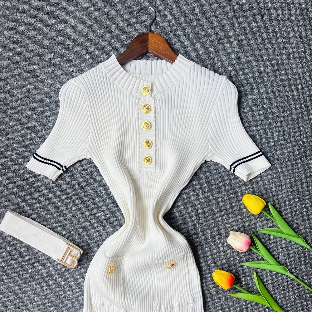 YuooMuoo 2026 Autumn Winter Women Knitted Dress Brand Fashion O-neck Buttons Bodycon Sweater Dress with Belt Lady Office Dress