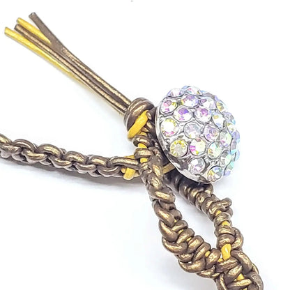 Ras du cou Bling macramé, avec pierre gemme, lave volcanique et spirale torsadée argentée