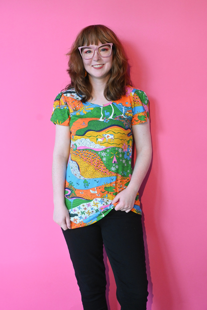 T-shirt à manches tulipes "Paysage" motif "Rainbow Farm"