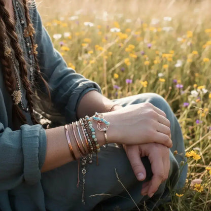 Bracelet jonc double infini en cuivre, argent et turquoise avec cristal