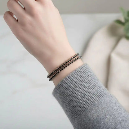 Bracelet jonc en cuivre torsadé, argenté, cristal noir et strass